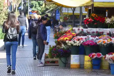 El tiempo en Tucumán: preparate para un viernes caluroso y para recibir la tormenta de Santa Rosa