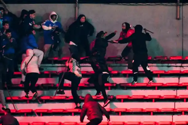 Avances luego de la violencia en Avellaneda: dieron de alta a todos los hinchas chilenos hospitalizados