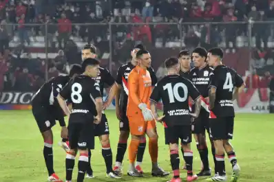 Crisis en San Martín: el equipo no muestra juego, empeoró con Campodónico y el futuro es oscuro