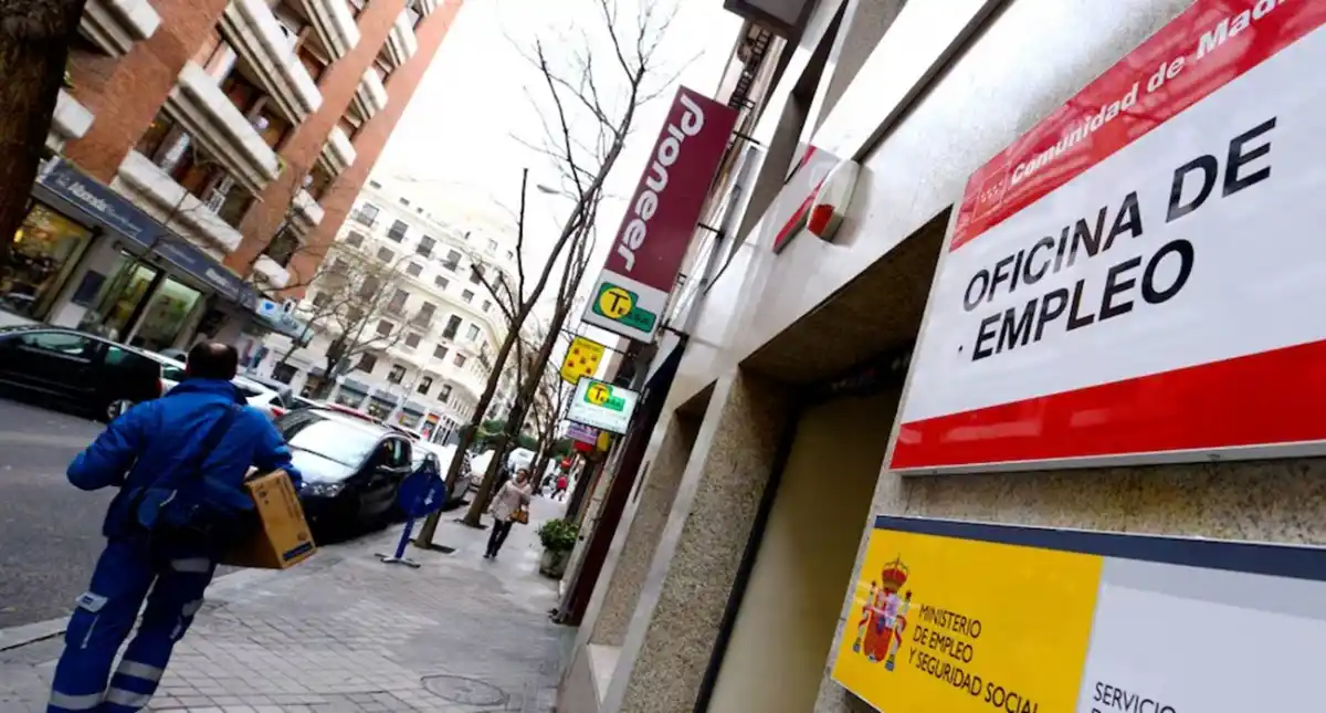 España: comienza el debate para reducir la jornada laboral