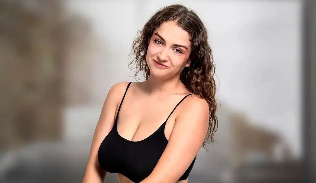 Miranda de la Serna, la hija actriz de Rodrigo de la Serna que arrasa en Netflix