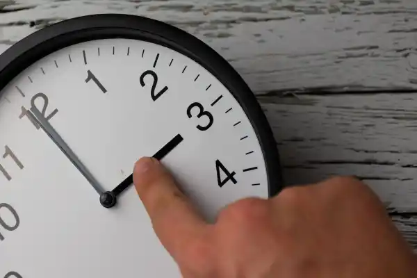 Adiós al horario de verano: a partir de qué día cambia la hora en España