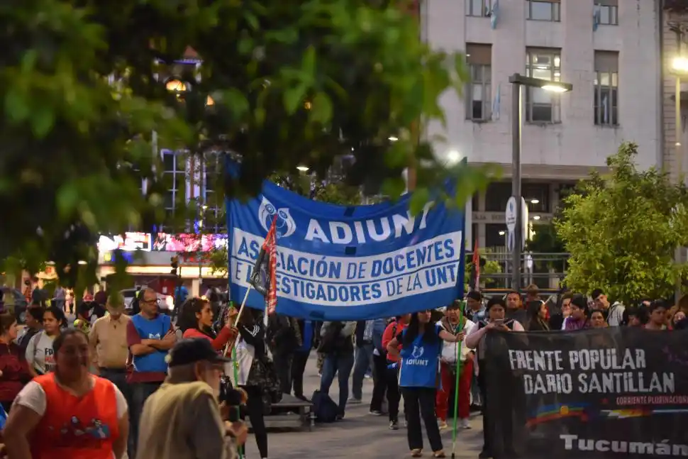 La pizarra de la política: segunda jornada de paro en la UNT