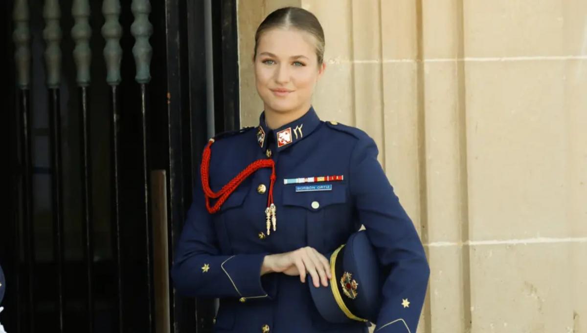 PRINCESA LEONOR. La heredera del trono suma un nuevo reto a su intensa formación militar.