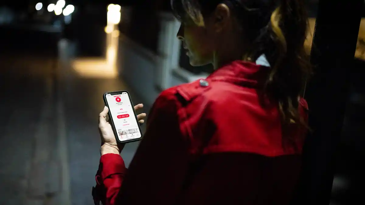 Por qué las grandes ciudades apuestan a la iluminación y a las cámaras de videovigilancia