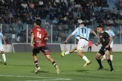 Central Córdoba venció a la Reserva de Atlético Tucumán y le cortó el invicto en el Clausura