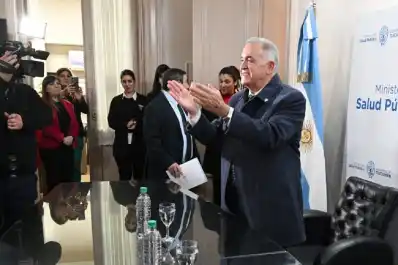 Jaldo defendió la libertad de prensa y la transparencia en la comunicación oficial