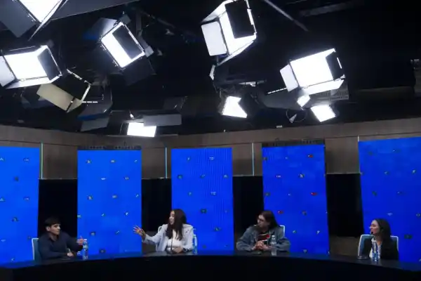 Debate Hagan lío: la grieta de los mayores atraviesa a los jóvenes