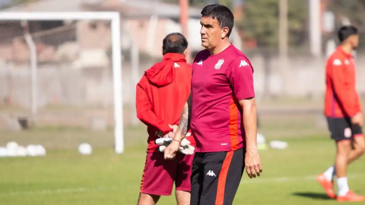 El imprevisto que sufrió el plantel de San Martín en la antesala del trascendental duelo contra Colegiales