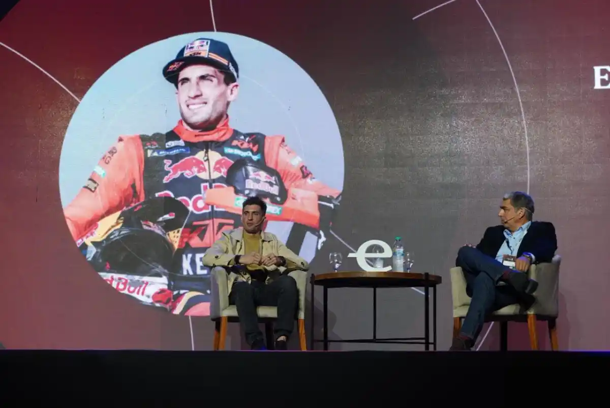 Kevin Benavides conmovió en Endeavor NOA al contar su regreso al Dakar