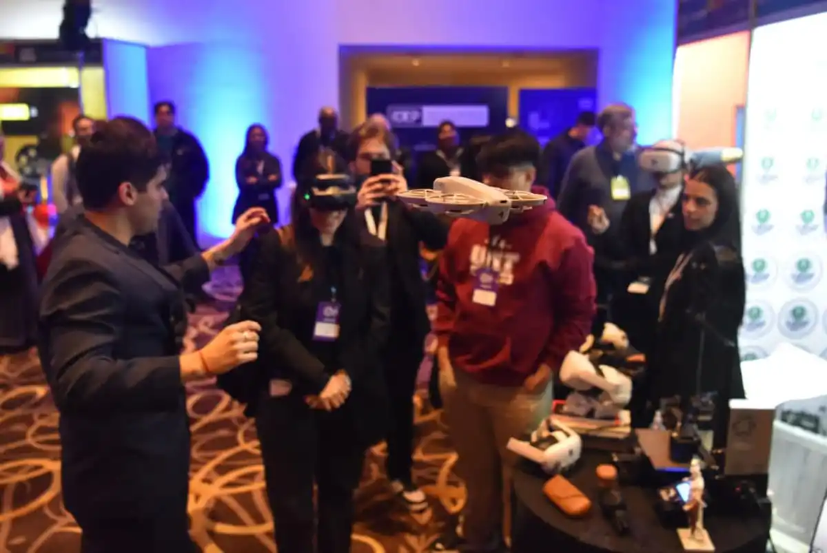 EXPOSICIÓN. El stand de la Facultad de Derecho en Expocon 2025.