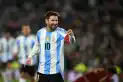 Dos goles y una ovación eterna para Messi en el Monumental