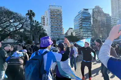 Cómo vivieron los hinchas lo que podría ser la última función de Lionel Messi en casa