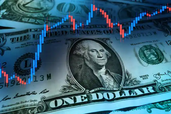 El dólar bajo presión: Martín Redrado habló del “interrogante” que condiciona al Gobierno