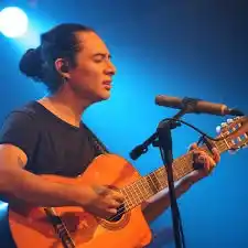 INSPIRACIÓN ANDINA. Manu Estrada vincula la Pachamama con la canción.