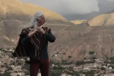 Gustavo Patiño reivindica su mensaje en “Pueblo Hermano”