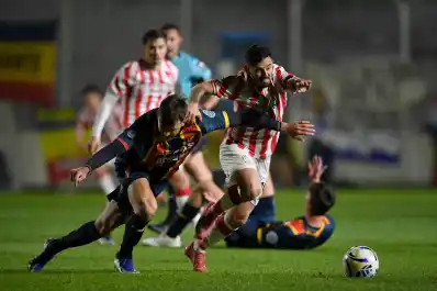 San Martín profundiza su mal momento y perdió con Colegiales por 2-0