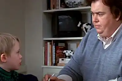 Macaulay Culkin contó cómo John Candy fue su figura paterna frente a un padre abusivo