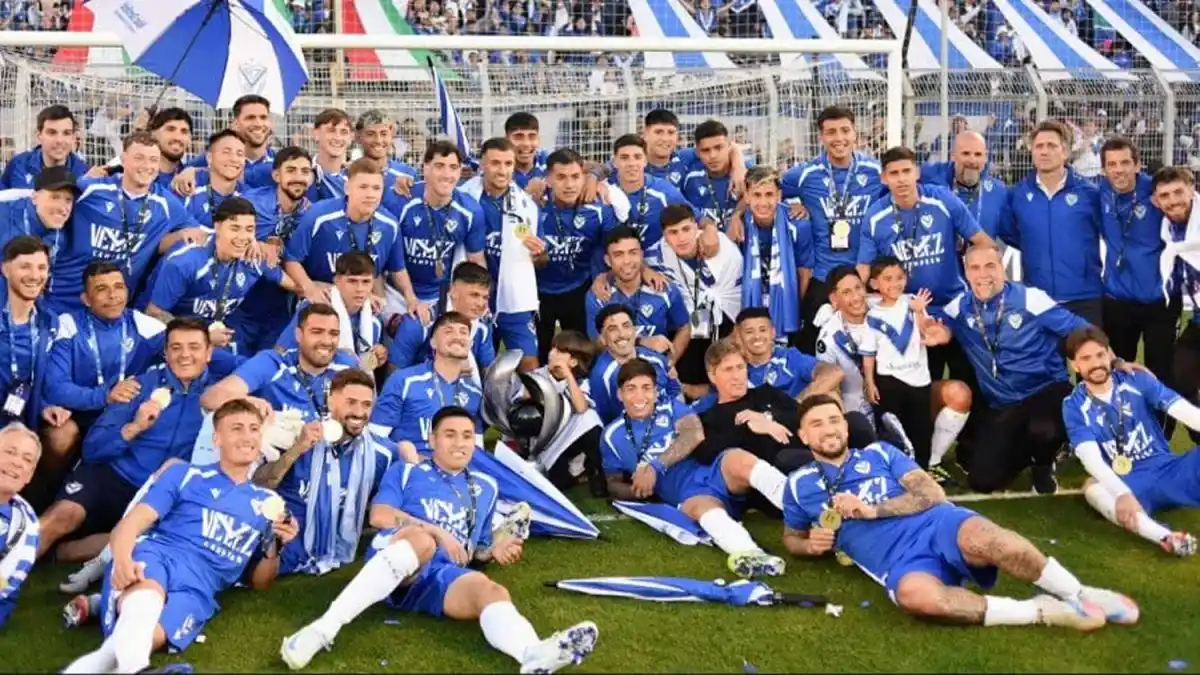 Vélez campeón de la Supercopa Argentina.