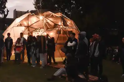 Sábado de “Limonada Cultural”: jornada con música y actividades artísticas en la Escuela de Cine