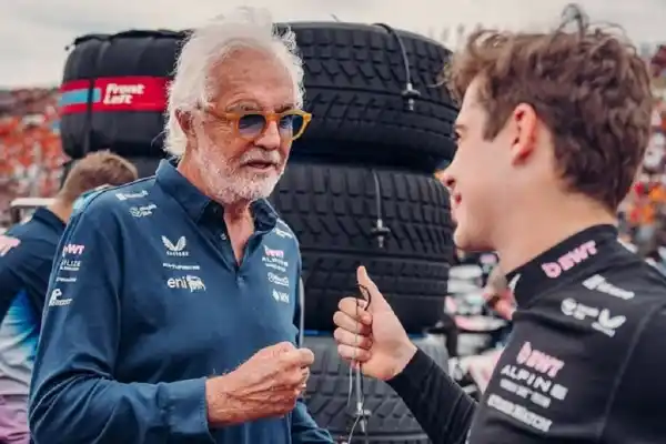 De la crítica al elogio: Briatore ahora considera a Colapinto para ser titular en Alpine