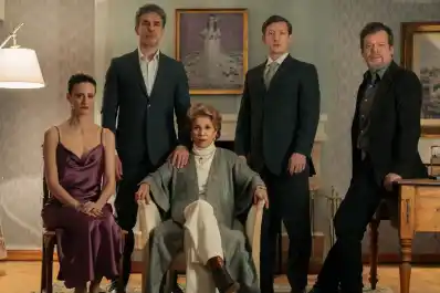 Netflix: de qué se trata y cuándo se estrena Las maldiciones, la serie protagonizada por Leonardo Sbaraglia