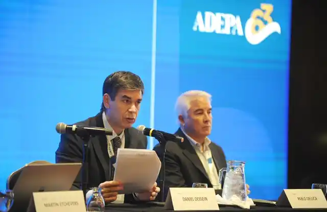 RIESGOS. Dessein dijo que peligra la capacidad de la población de distinguir lo verdadero de lo falso.