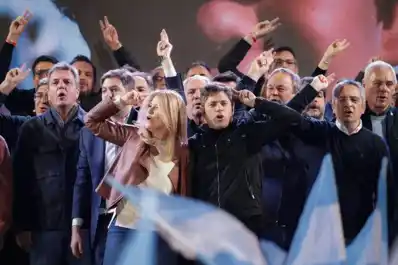 El PJ sacudió el tablero y le propinó una contundente derrota a Milei en la provincia de Buenos Aires