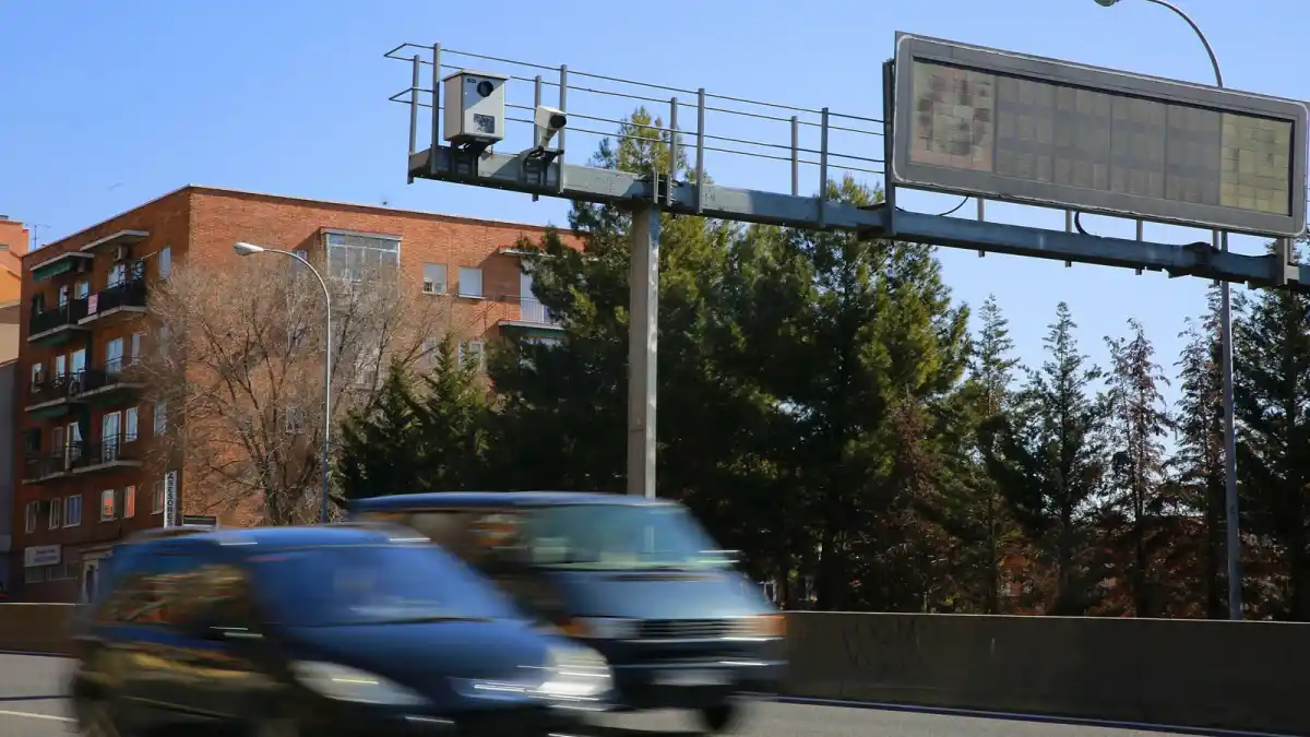 El radar que más multa en España está en Madrid: más de 75.000 sanciones en un año