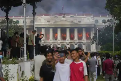 Protestas, 19 muertos y renuncia del primer ministro: ¿qué hay detrás de la jornada más mortífera de Nepal?