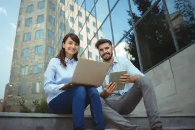 La Unsta ofrece inscripciones inmediatas para Marketing e Ingeniería en IA