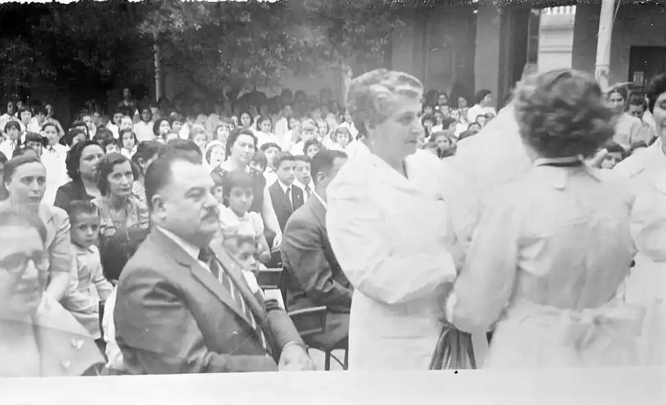 ROSA VOZZA DE ZAPATA. Primera secretaria general de ATEP.