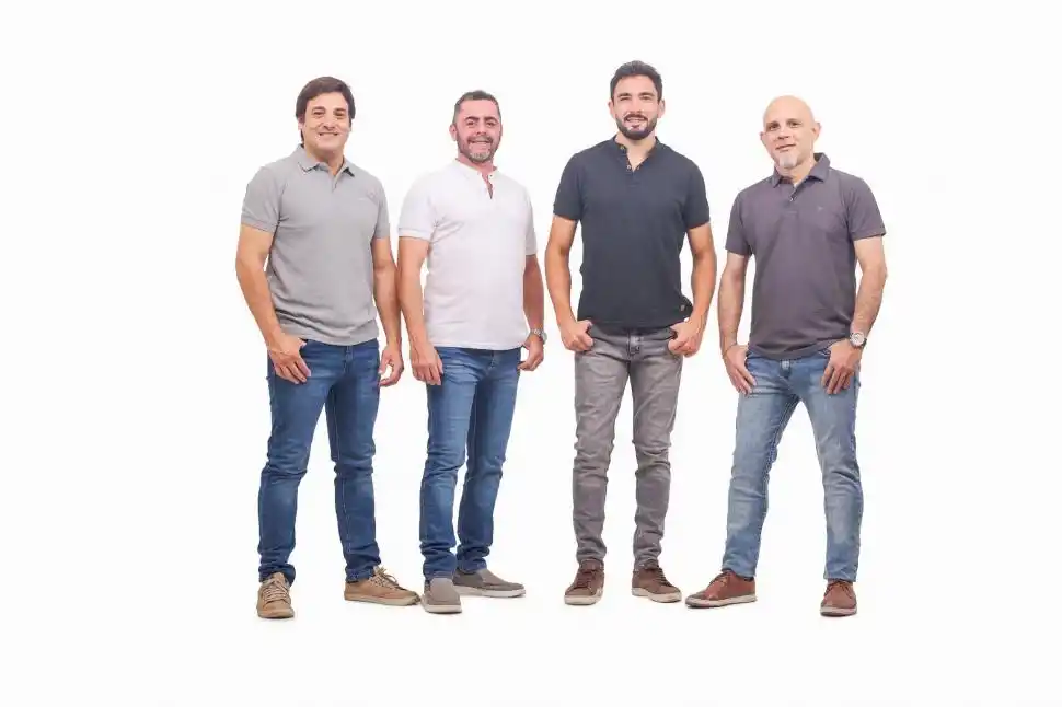 BODAS DE PLATA. Diego Trejo, Camilo Soaje, Julio Cossio y Agustín Viejobueno, cumplen 25 años con la música.