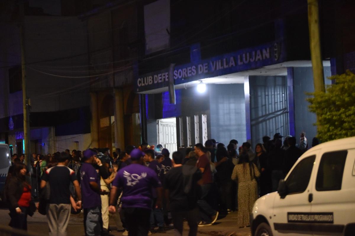LANZAMIENTO de la campaña de La Libertad Avanza (LLA)en el club Villa Luján
