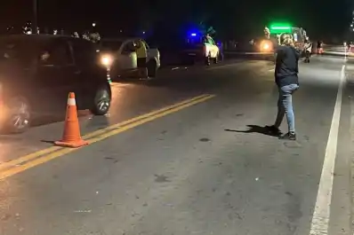 El comisionado de El Cercado quedó aprehendido por un mortal accidente