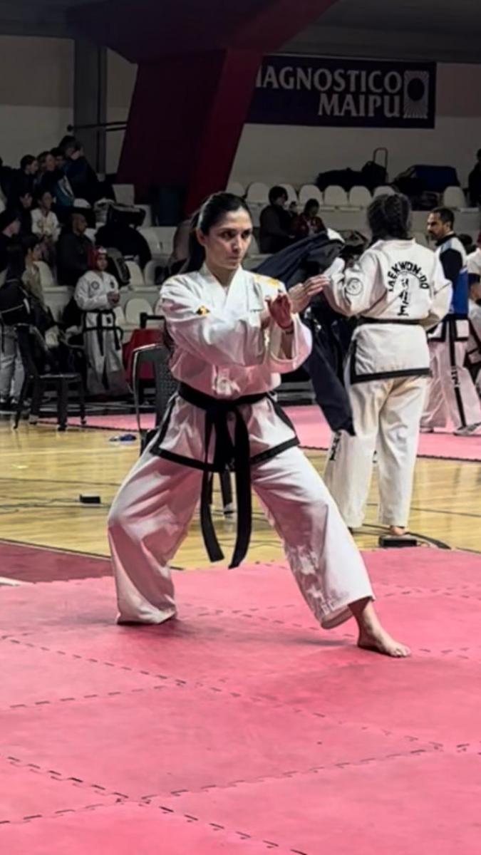 Karla Castro clasificó a cinco mundiales de Taekwondo ITF, nunca pudo viajar y ahora busca sponsors para cumplir su sueño