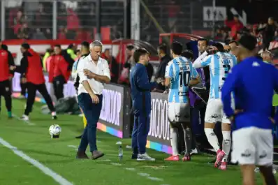 Pusineri falló en los cambios y Atlético Tucumán dejó escapar una chance inmejorable en Rosario