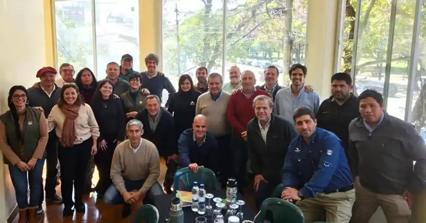 EJE. En el taller que se hizo en Apronor se destacó que “Salvemos al Maíz” entiende que existe un interés común por lograr el mayor rinde del cultivo y recuperar el área perdida en la última campaña.