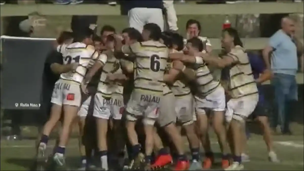 PUNTAZO. Lawn Tennis venció a Huirapuca y quedó como único líder del Regional NOA.