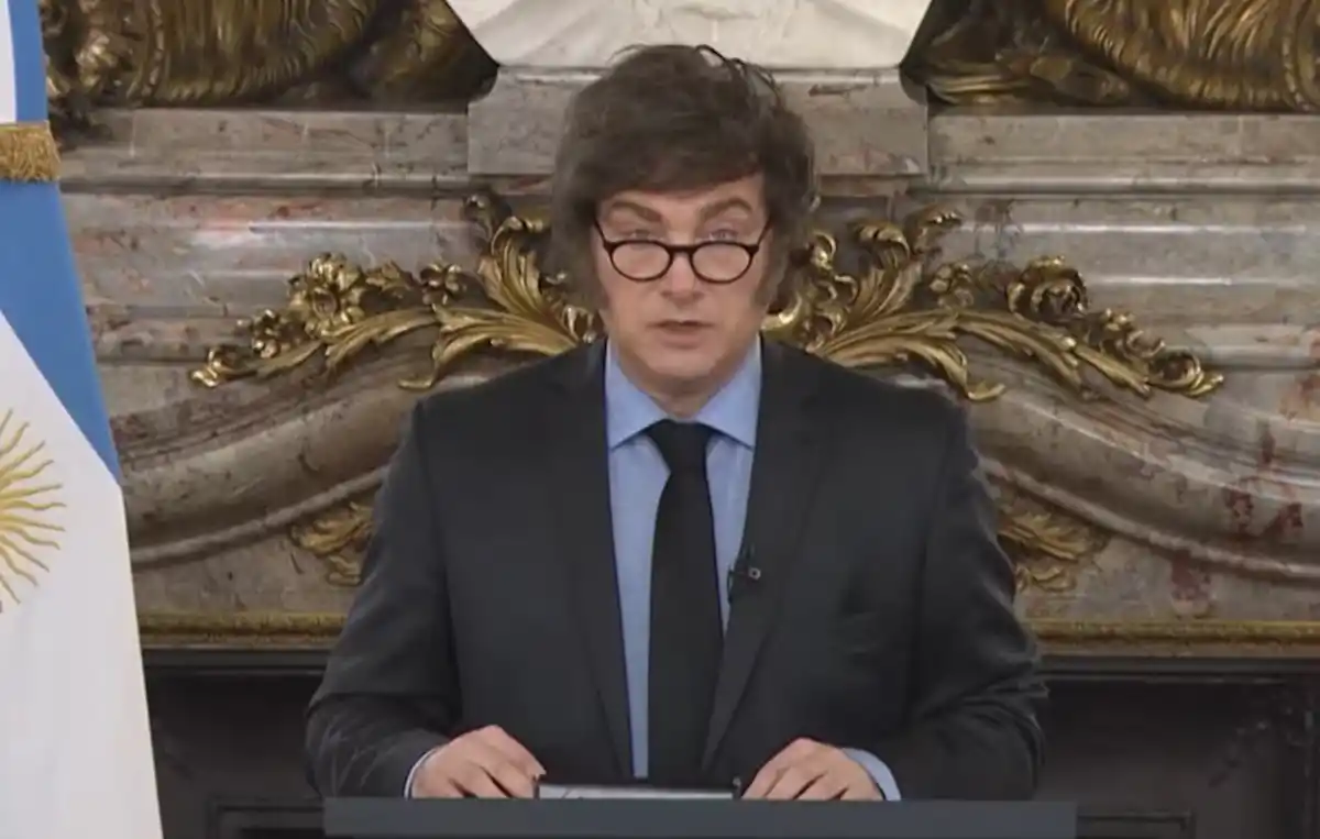 “Esta etapa de sacrificios es indispensable para una recuperación sostenible y duradera”: las principales frases de Javier Milei en cadena nacional