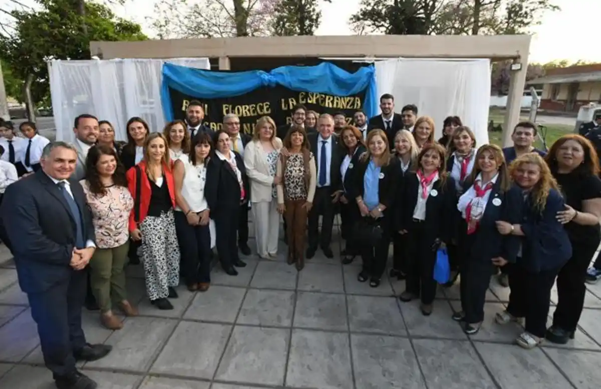 Jaldo inauguró la Escuela N°39 “Andrés Chazarreta” en San Felipe y Santa Bárbara