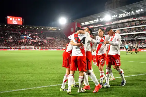 Agenda de TV de hoy: ¿dónde ver en vivo River vs Palmeiras por la Libertadores?