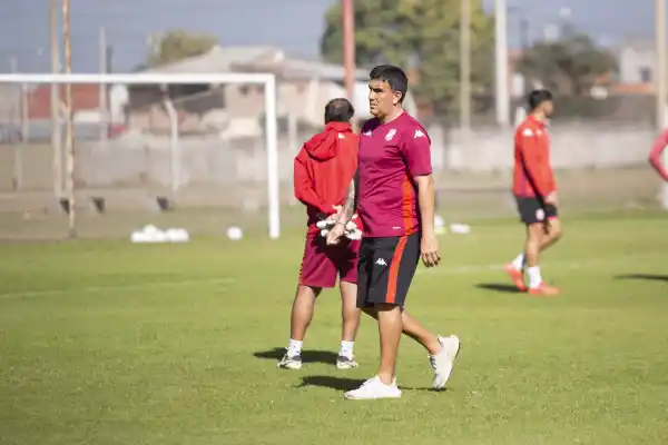 Con algunas sorpresas, Campodónico armó la lista de convocados de cara al partido contra Quilmes