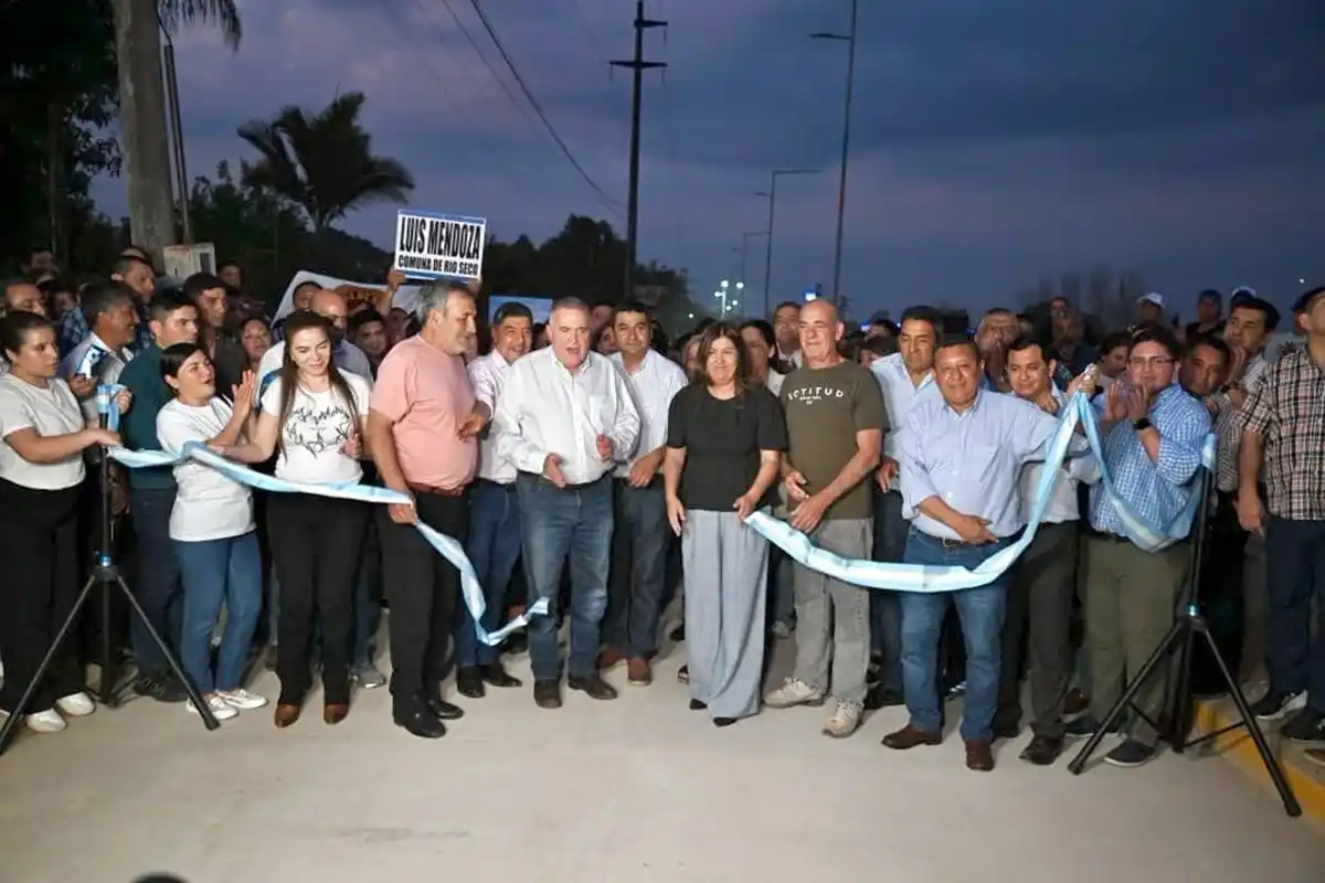Jaldo gestionó en Buenos Aires recursos para obras de infraestructura en Tucumán
