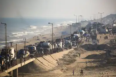 Gaza, en evacuación forzosa, sin hospitales ni internet