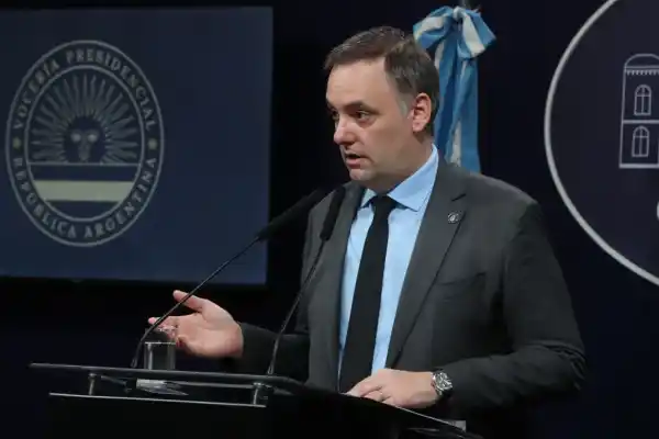 El Gobierno extendió las retenciones cero a las carnes, pero reimplanta el tributo a granos