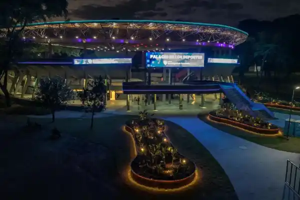 “Primavera en el Palacio”: seis bandas tucumanas y nacionales inauguran el festival en el 9 de Julio