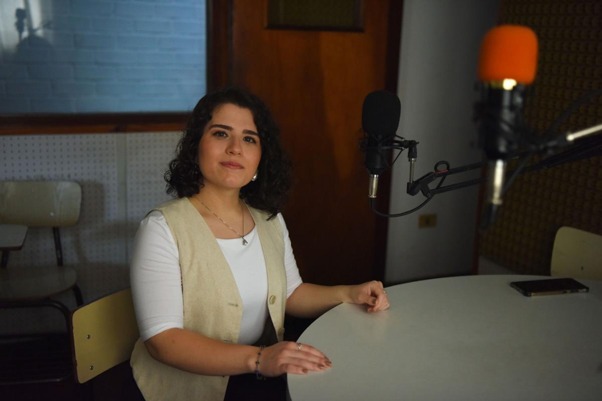 ALUMNA DESTACADA. Anael Ángeles Olguín, de 22 años, alcanzó el mejor promedio de la Facultad de Ciencias Jurídicas, Políticas y Sociales con 9,51.