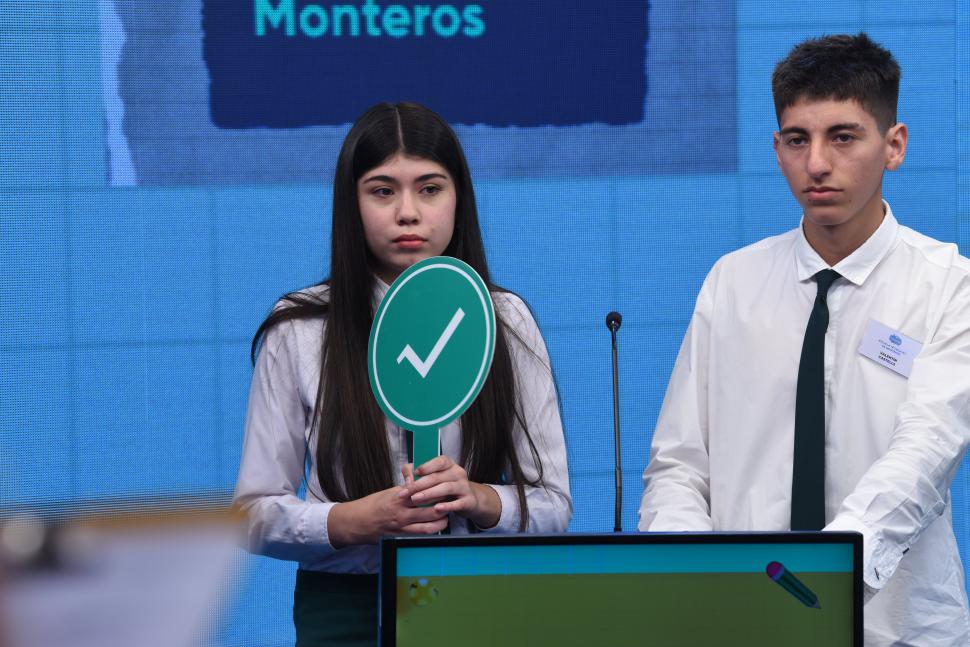 El desempeño de los participantes de la semifinal en cada bloque