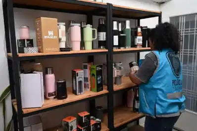 Secuestraron más de 12.000 termos y mates truchos por $500 millones: eran peligrosos para la salud